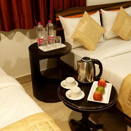 Hotel Classic Plaza At Delhi Airport New Delhi Exterior foto