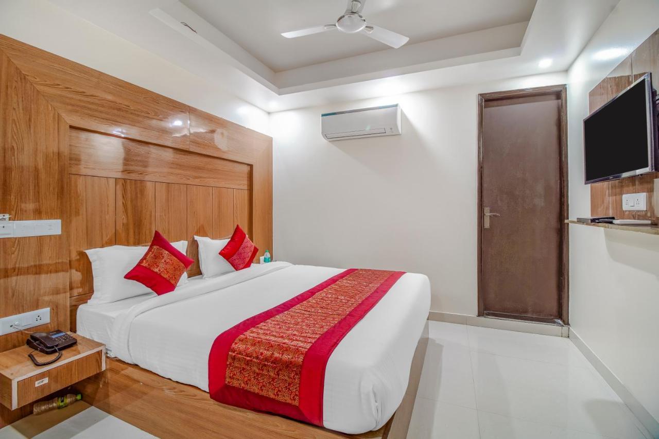 Hotel Classic Plaza At Delhi Airport New Delhi Exterior foto