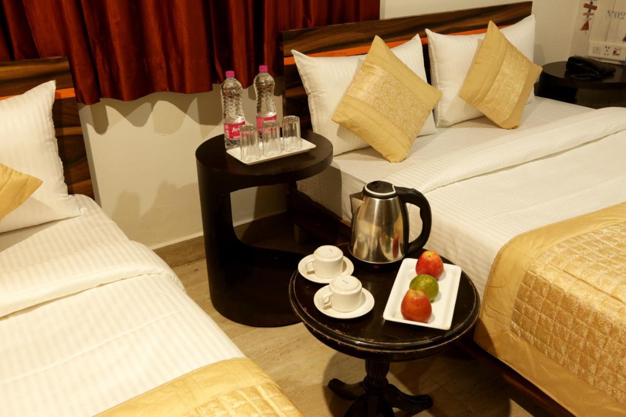 Hotel Classic Plaza At Delhi Airport New Delhi Exterior foto