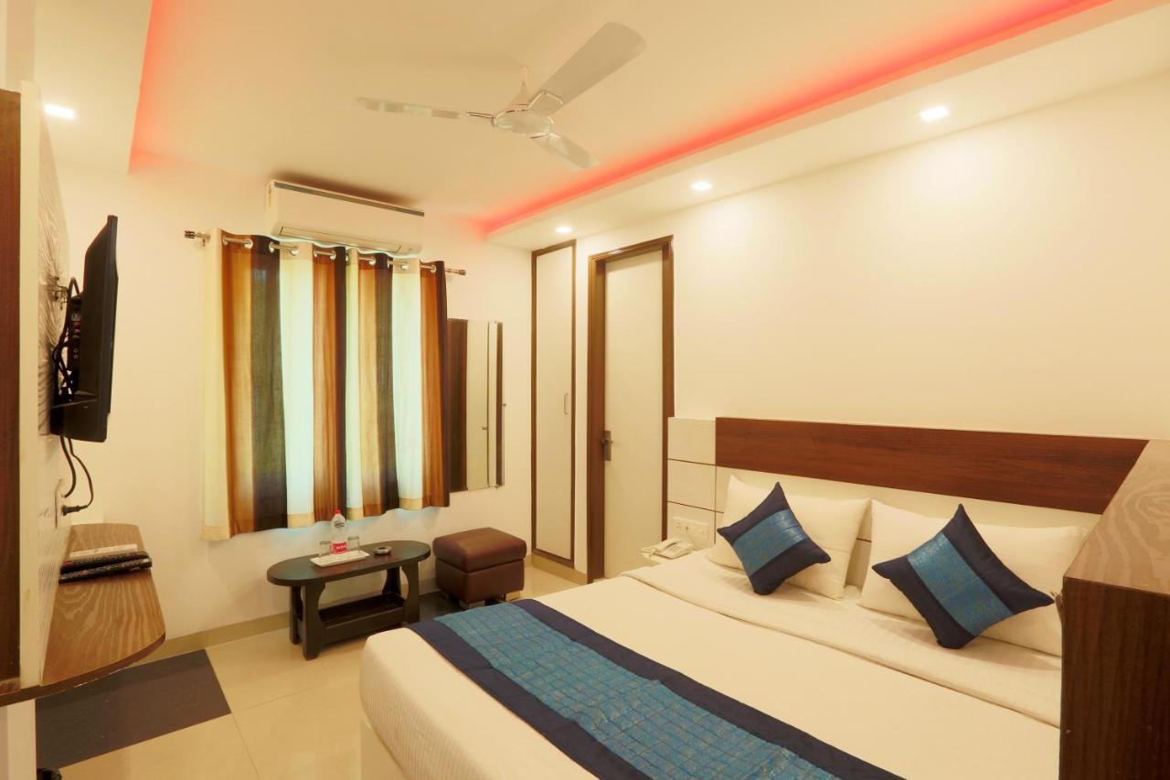 Hotel Classic Plaza At Delhi Airport New Delhi Exterior foto