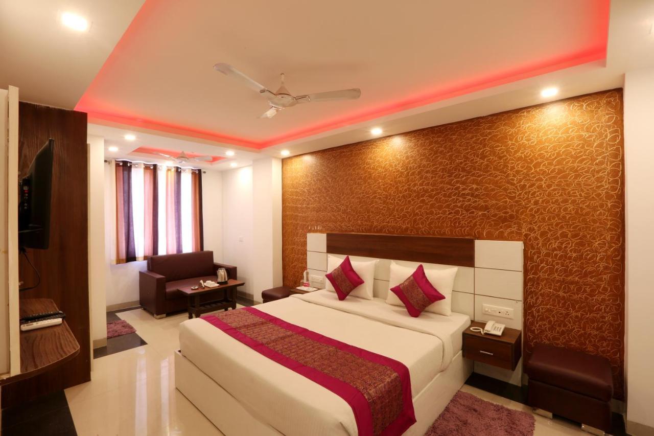 Hotel Classic Plaza At Delhi Airport New Delhi Exterior foto