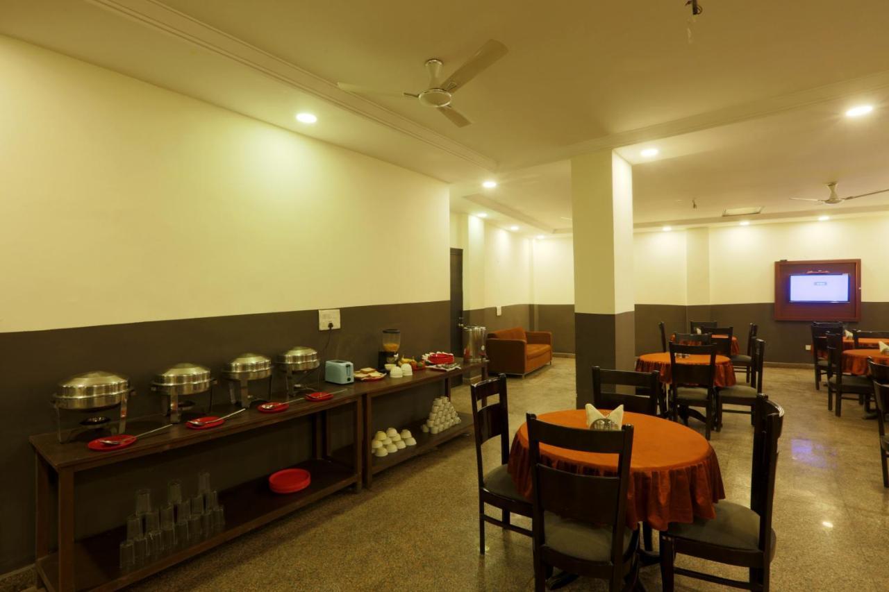 Hotel Classic Plaza At Delhi Airport New Delhi Exterior foto